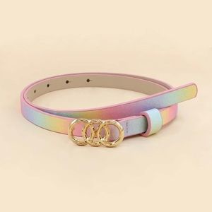 Gold heart buckle rainbow 🌈 belt.